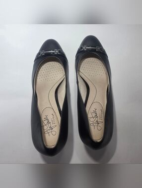 LifeStride Black Pumps 9W Wide Comfort Soft System Kitten Heel Work Shoes